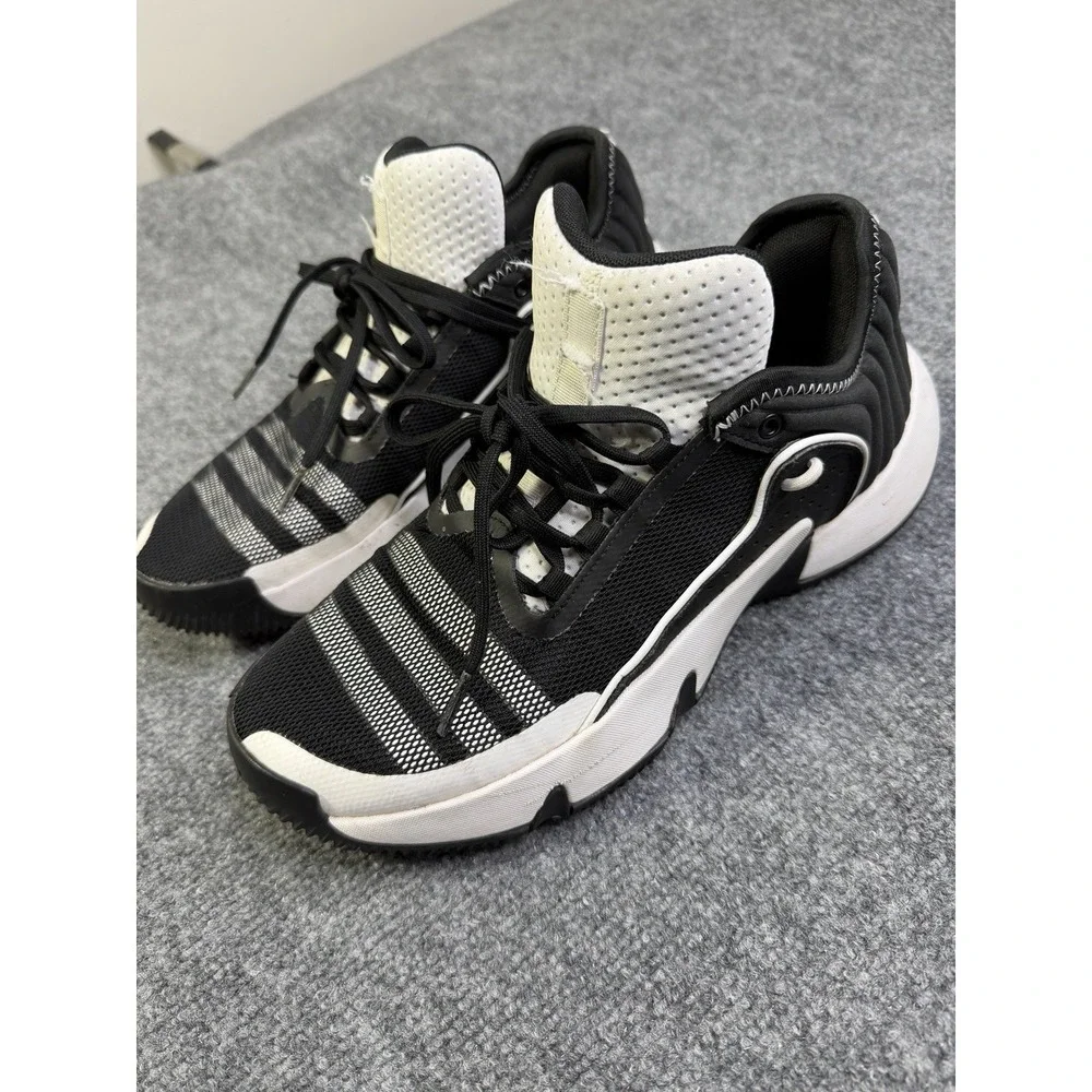 Adidas Trae Young Unlimited HQ1020 Black White Men Size 8.5 Basketball Shoes